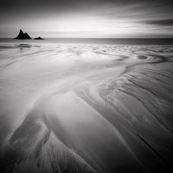 Photograph Leon Leijdekkers Church Rock Study Number 2 on One Eyeland